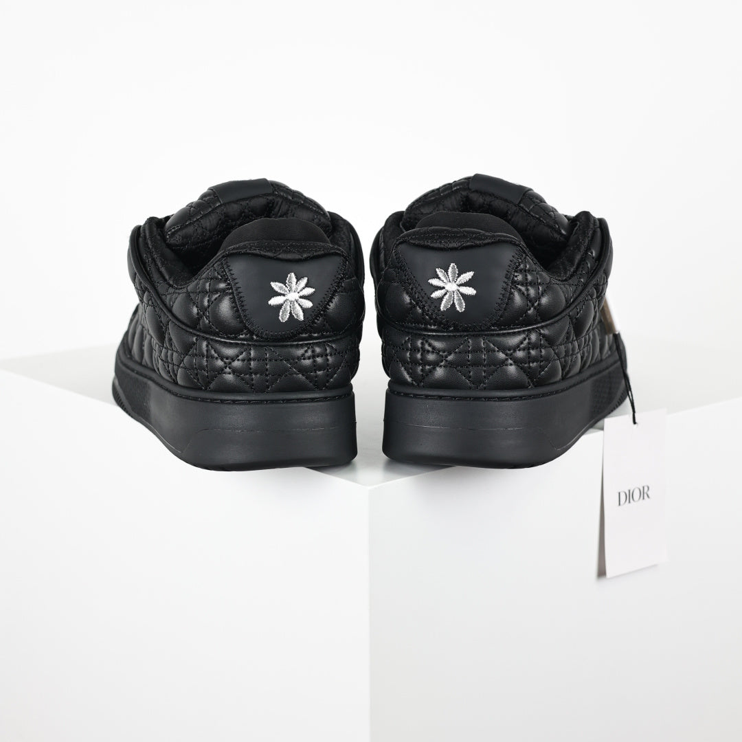 Designer Sneakers Shoes – Lifestyle Sneakers, Latest Sneakers