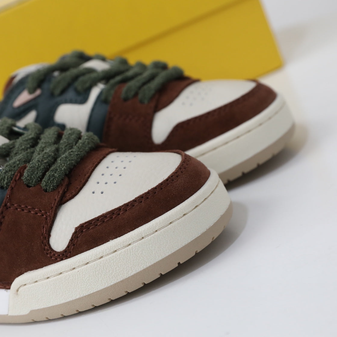 Designer Sneakers – Mens Shoes, Sneakers, Shoes for Mens and womens