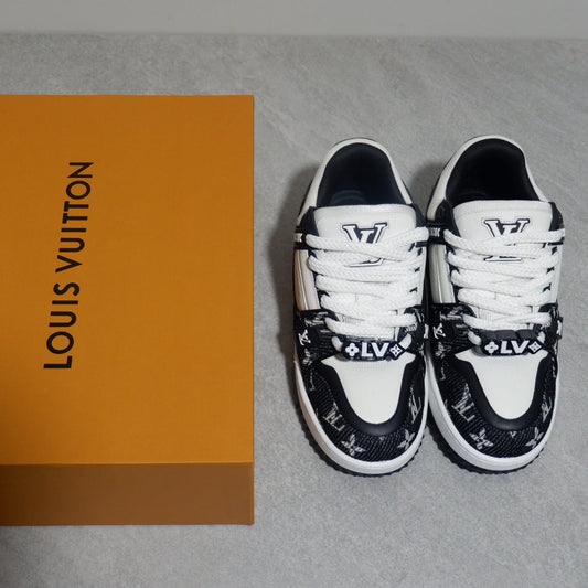 Designer Sneakers Shoes – Lifestyle Sneakers, Latest Sneakers
