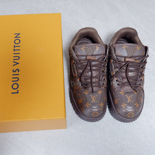 Designer Sneakers Shoes – Lifestyle Sneakers, Latest Sneakers