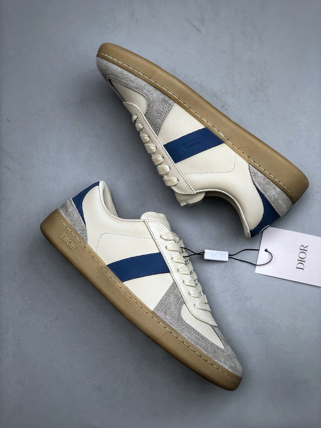 Designer Sneakers Shoes – Lifestyle Sneakers, Latest Sneakers