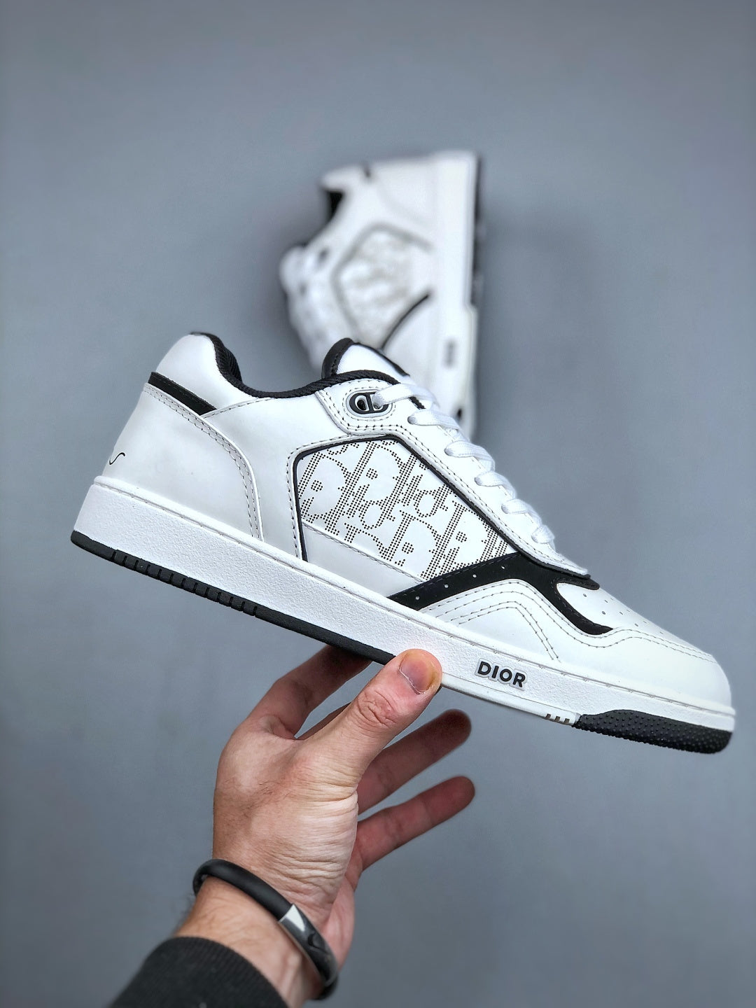 Designer Sneakers Shoes – Lifestyle Sneakers, Latest Sneakers