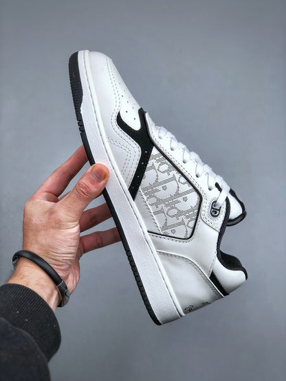 Designer Sneakers Shoes – Lifestyle Sneakers, Latest Sneakers