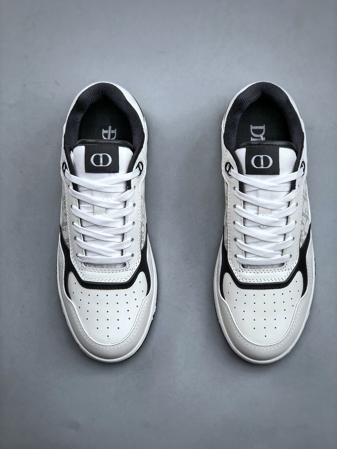 Designer Sneakers Shoes – Lifestyle Sneakers, Latest Sneakers