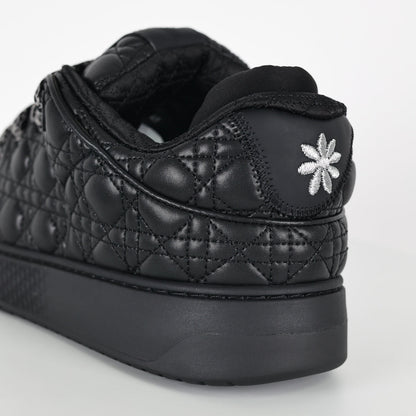 Designer Sneakers Shoes – Lifestyle Sneakers, Latest Sneakers