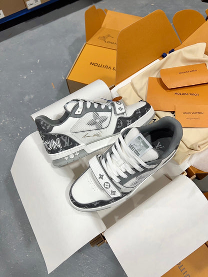 Designer Sneakers Shoes – Sneakers Shoes, Lifestyle Running Shoes, Latest Sneaker