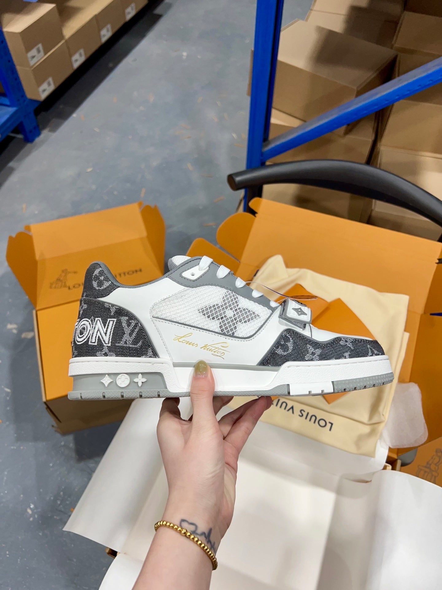Designer Sneakers Shoes – Sneakers Shoes, Lifestyle Running Shoes, Latest Sneaker