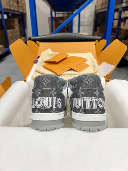Designer Sneakers Shoes – Sneakers Shoes, Lifestyle Running Shoes, Latest Sneaker