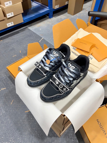 Designer Sneakers Shoes – Sneakers Shoes, Lifestyle Running Shoes, Latest Sneaker