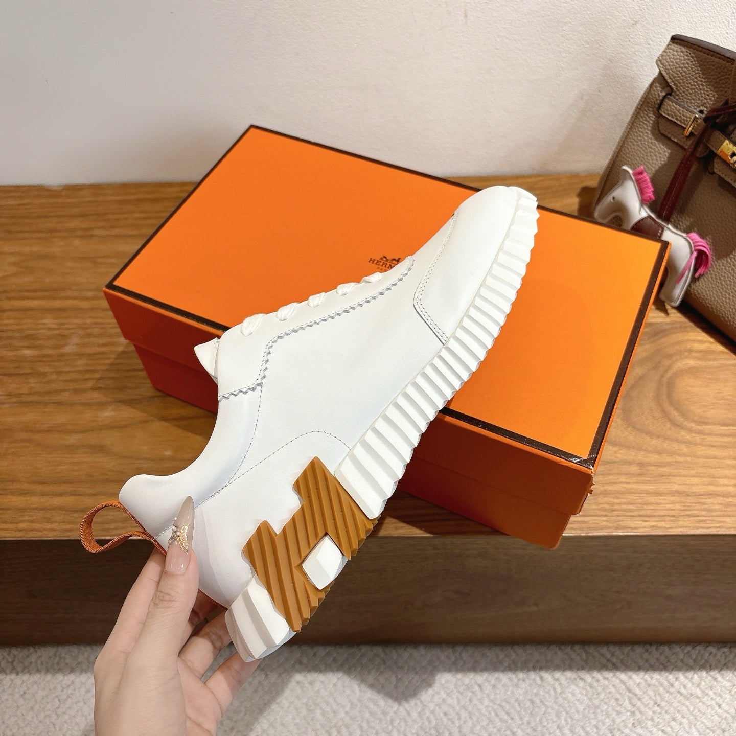 Designer Sneakers Shoes – Sneakers Shoes, Lifestyle Running Shoes, Latest Sneaker