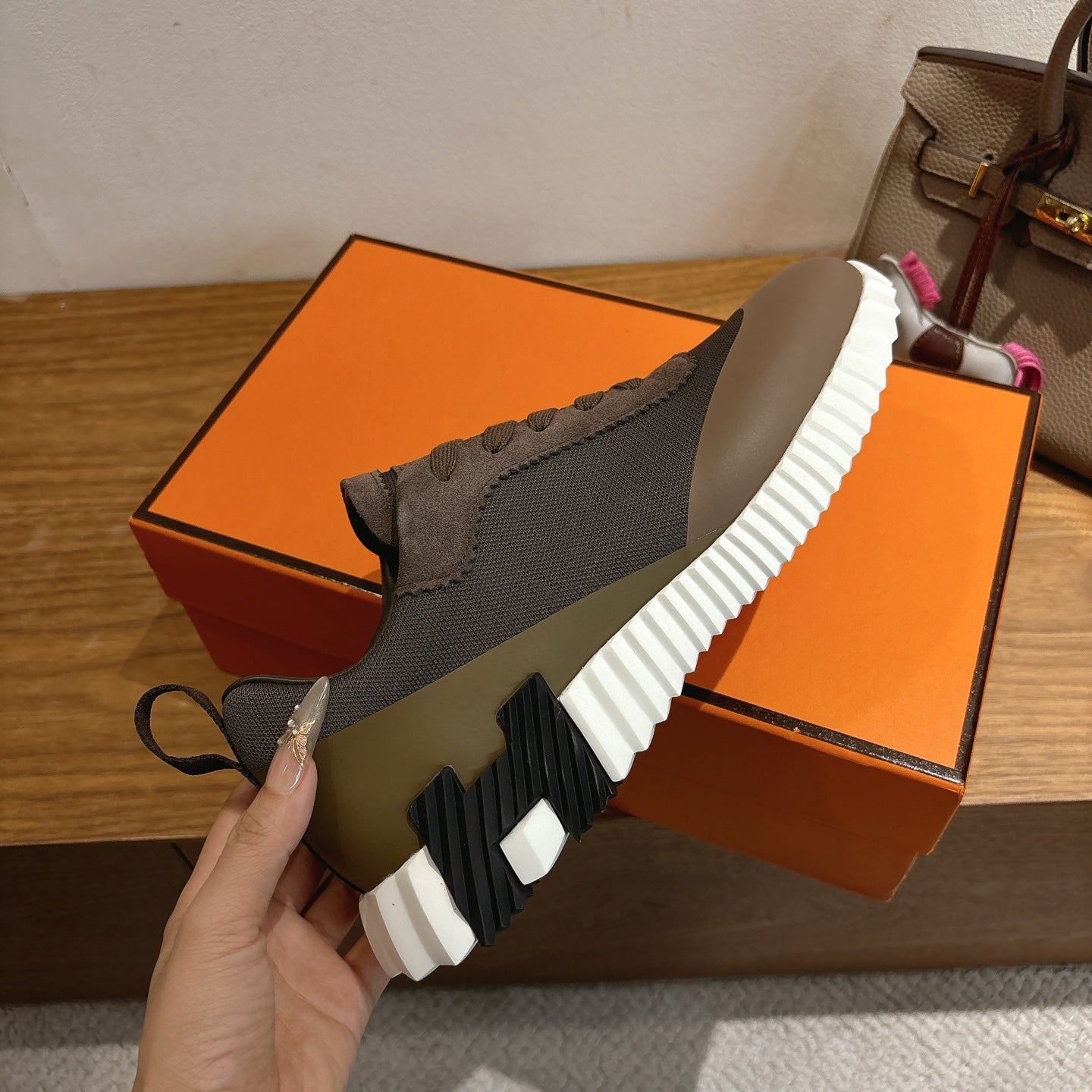 Designer Sneakers Shoes – Sneakers Shoes, Lifestyle Running Shoes, Latest Sneaker