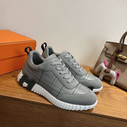 Designer Sneakers Shoes – Sneakers Shoes, Lifestyle Running Shoes, Latest Sneaker