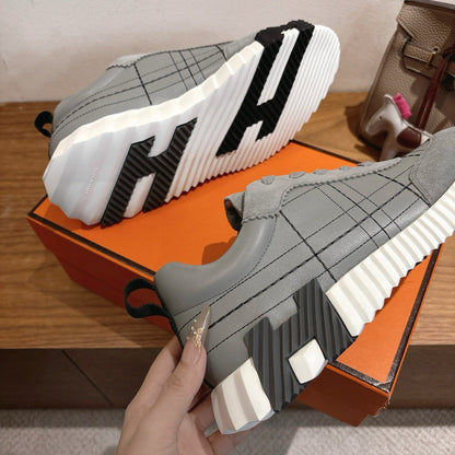 Designer Sneakers Shoes – Sneakers Shoes, Lifestyle Running Shoes, Latest Sneaker