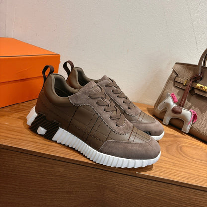 Designer Sneakers Shoes – Sneakers Shoes, Lifestyle Running Shoes, Latest Sneaker