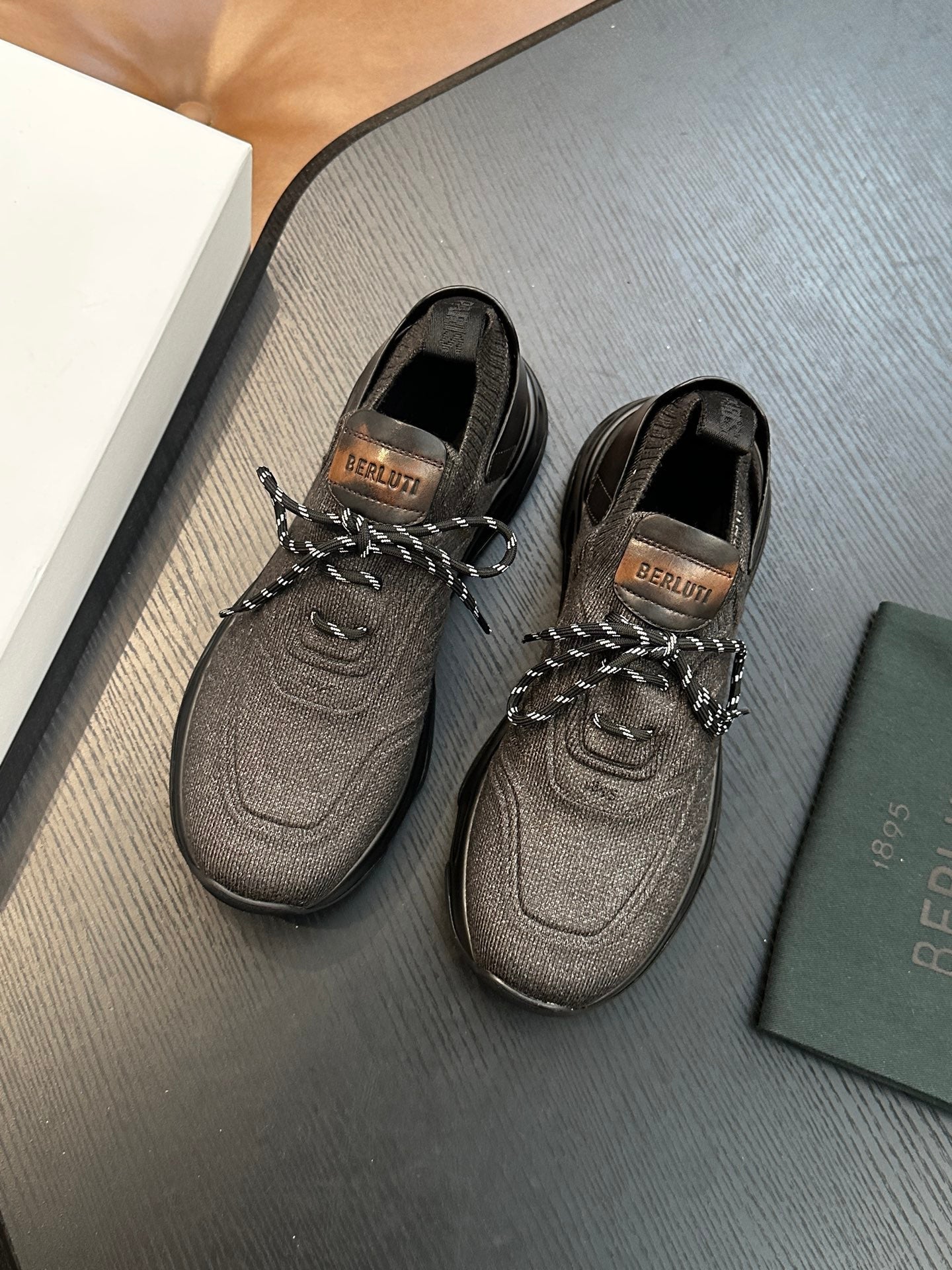 Designer Sneakers Shoes – Sneakers Shoes, Lifestyle Latest Sneakers, Men’s Casual Shoes