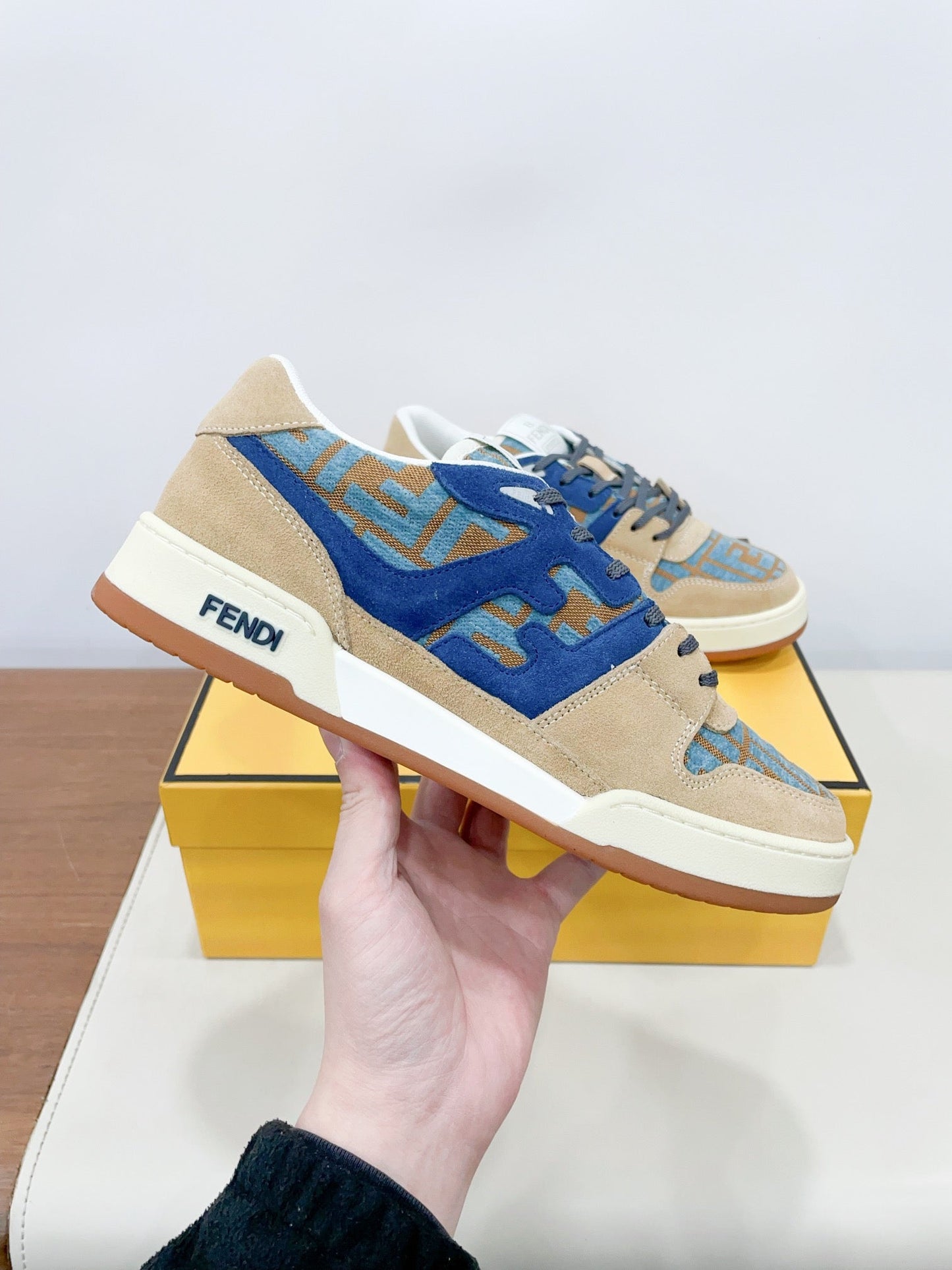 Designer Sneakers Shoes – Sneakers Shoes, Lifestyle Running Shoes, Latest Sneaker